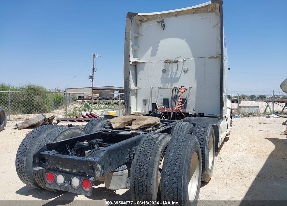 2017 KENWORTH T680 VIN: 1XKYDP9X9HJ145757