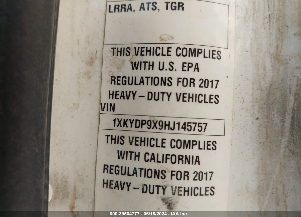 2017 KENWORTH T680 VIN: 1XKYDP9X9HJ145757