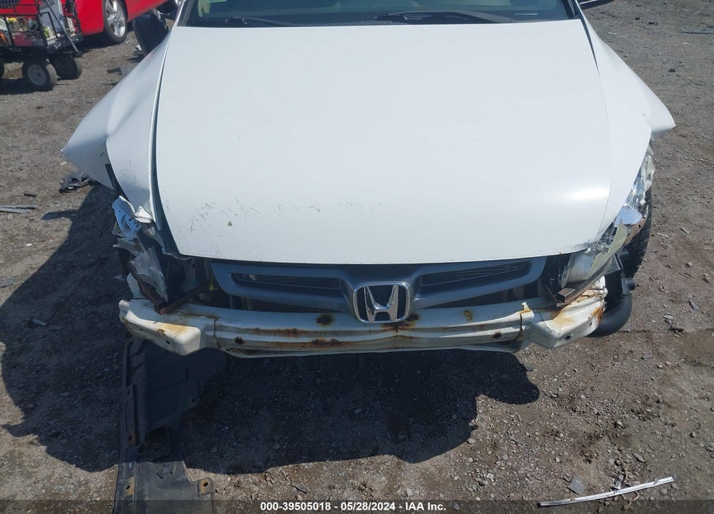 2004 HONDA ACCORD 2.4 DX VIN: 1HGCM561X4A013256