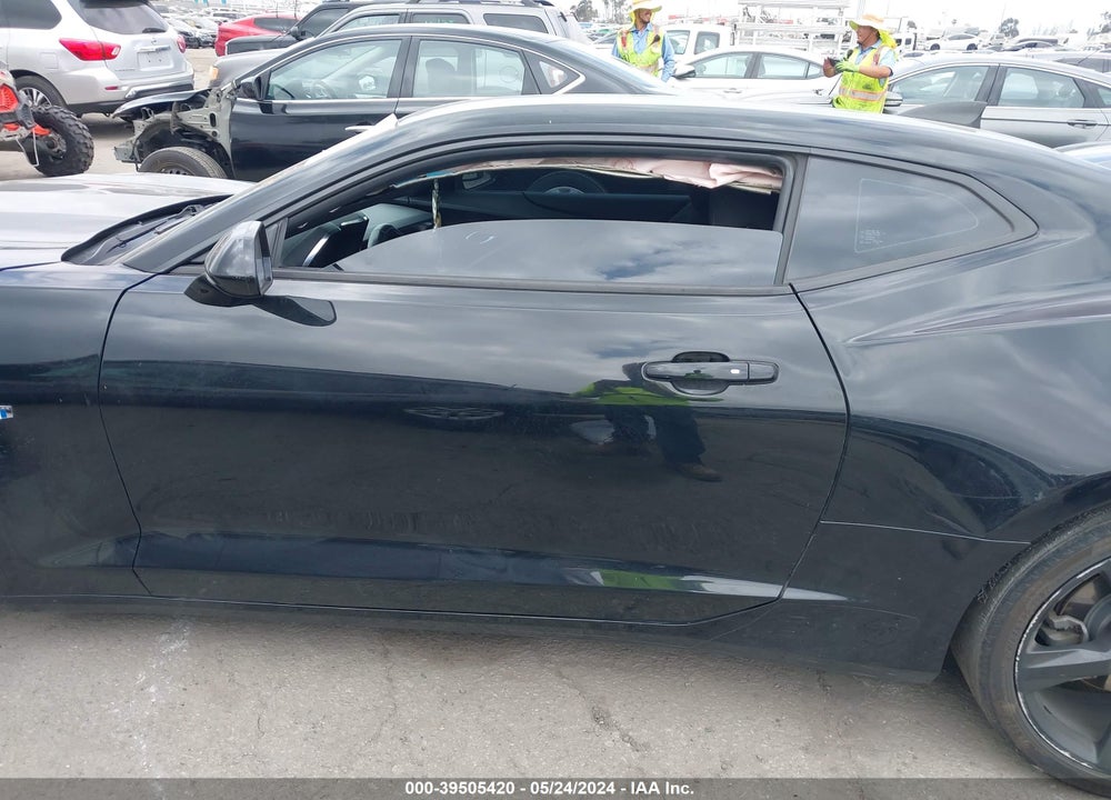 2018 CHEVROLET CAMARO 1LT VIN: 1G1FB1RS2J0191879