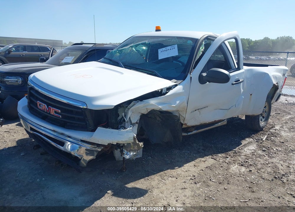 2011 GMC SIERRA 1500 WORK TRUCK VIN: 1GTN2TE07BZ229090