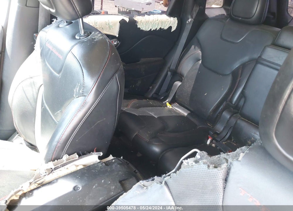 2015 JEEP CHEROKEE TRAILHAWK VIN: 1C4PJMBS3FW713708