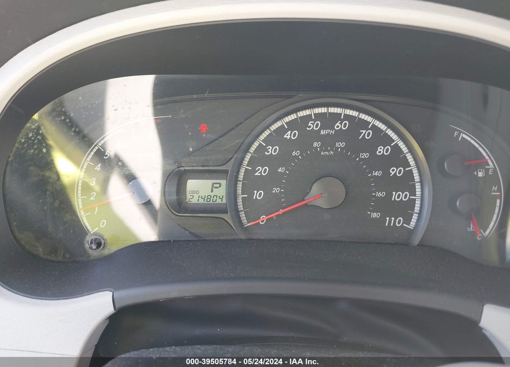2011 TOYOTA SIENNA LE V6 VIN: 5TDKK3DC2BS015141