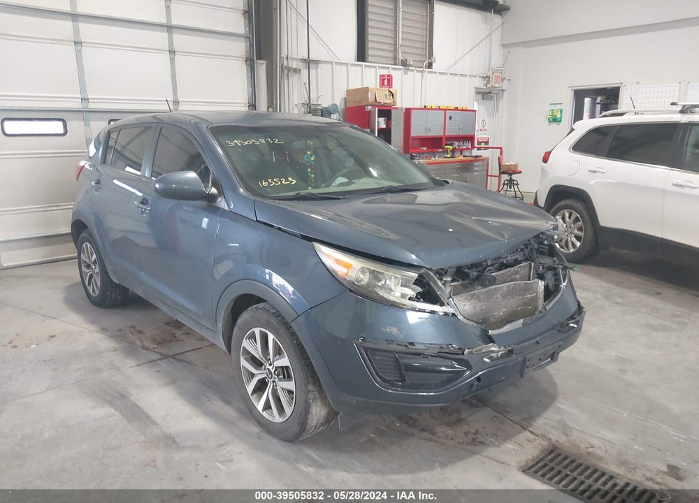 2016 KIA SPORTAGE LX VIN: KNDPB3AC4G7814379