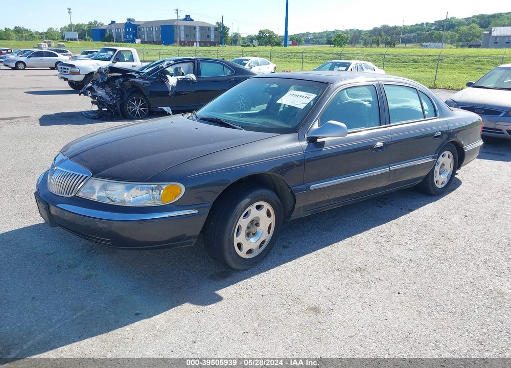 1998 LINCOLN CONTINENTAL VIN: 1LNFM97V0WY707870