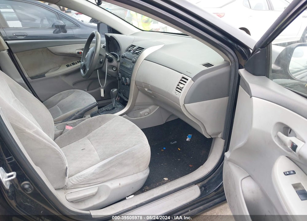 2009 TOYOTA COROLLA LE VIN: JTDBL40E69J043896