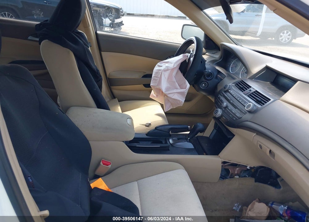 2009 HONDA ACCORD 2.4 LX VIN: 1HGCP26309A002894
