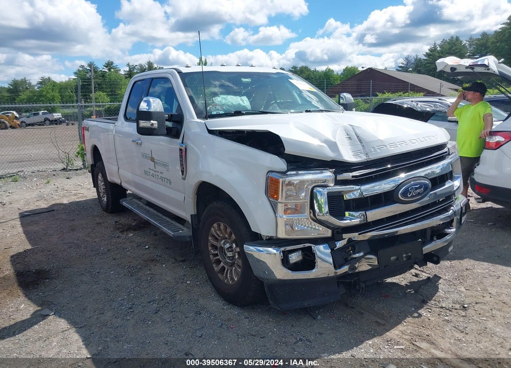 2021 FORD F-250 XLT VIN: 1FT7X2B68MED37421