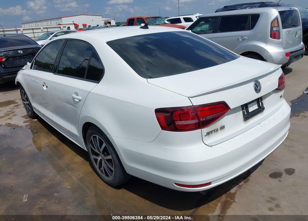 2016 VOLKSWAGEN JETTA 1.4T SE VIN: 3VWD67AJ9GM383554