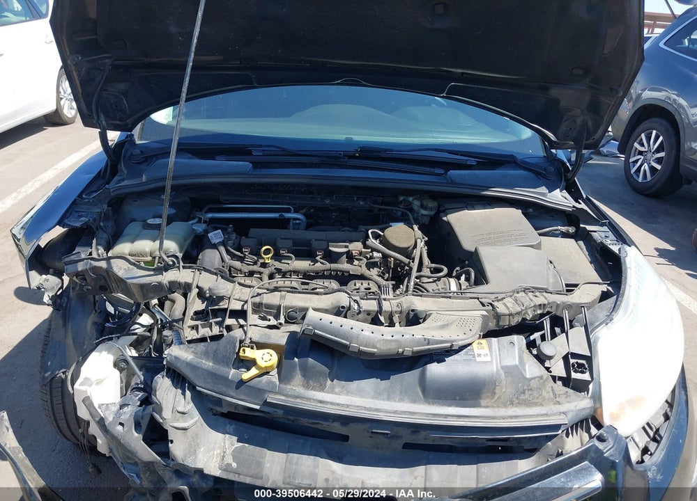 2014 FORD FOCUS SE VIN: 1FADP3F2XEL198718