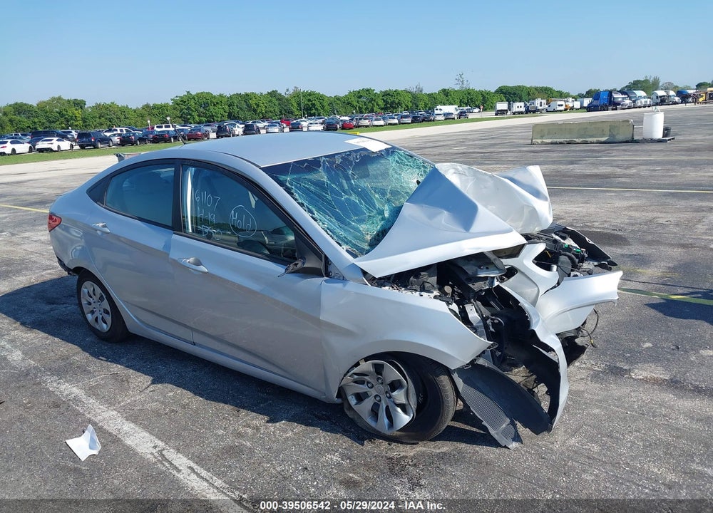 2016 HYUNDAI ACCENT SE VIN: KMHCT4AE3GU161107