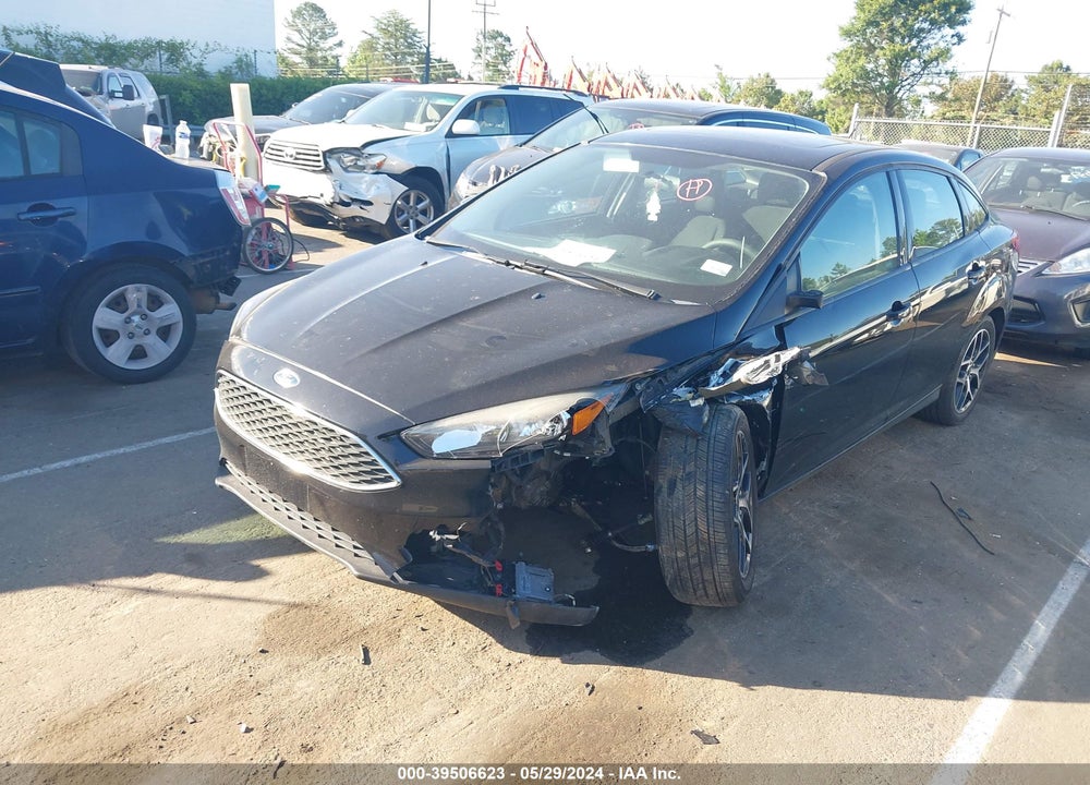 2017 FORD FOCUS SEL VIN: 1FADP3H24HL218205