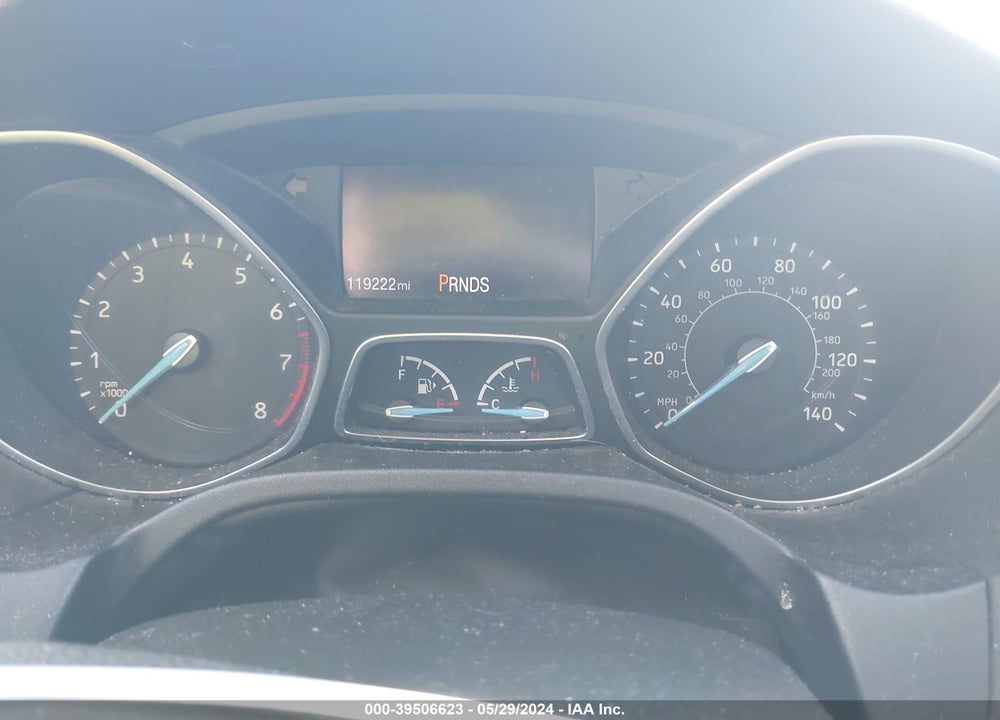 2017 FORD FOCUS SEL VIN: 1FADP3H24HL218205