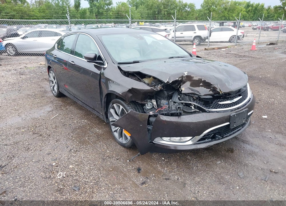 2015 CHRYSLER 200 C VIN: 1C3CCCEG4FN553696