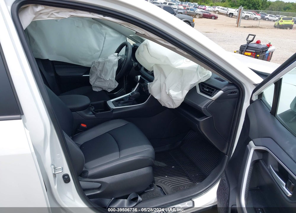 2024 TOYOTA RAV4 XLE PREMIUM VIN: 2T3C1RFV1RW305324