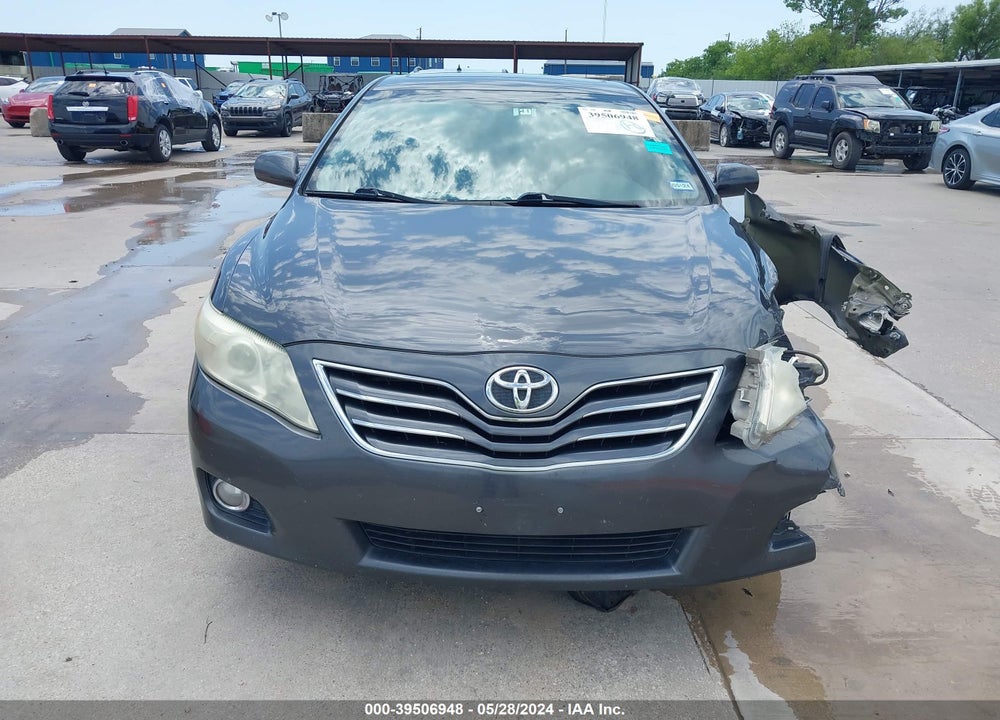 2011 TOYOTA CAMRY XLE V6 VIN: 4T1BK3EK1BU118516