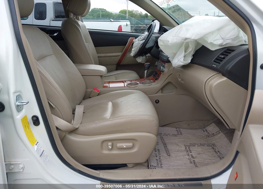 2008 TOYOTA HIGHLANDER LIMITED VIN: JTEES42AX82046685