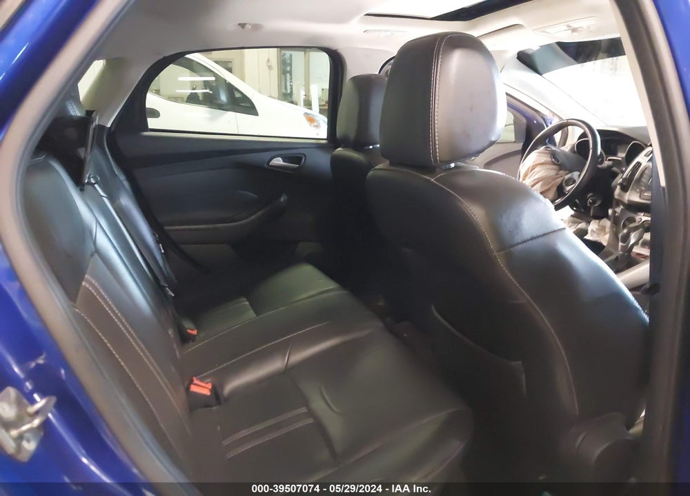 2014 FORD FOCUS SE VIN: 1FADP3K25EL327907