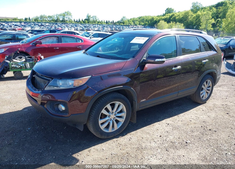 2011 KIA SORENTO LX V6 VIN: 5XYKTDA27BG133987
