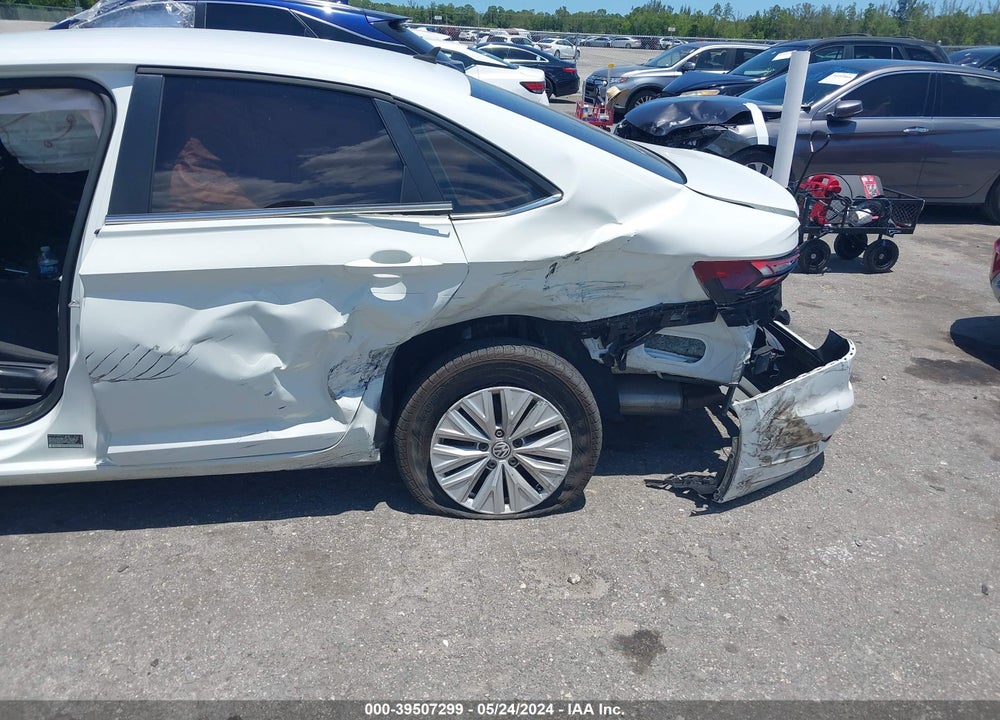 2019 VOLKSWAGEN JETTA 1.4T R-LINE/1.4T S/1.4T SE VIN: 3VWC57BU1KM129644