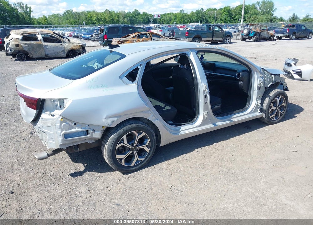 2020 KIA FORTE LXS VIN: 3KPF24AD5LE237916