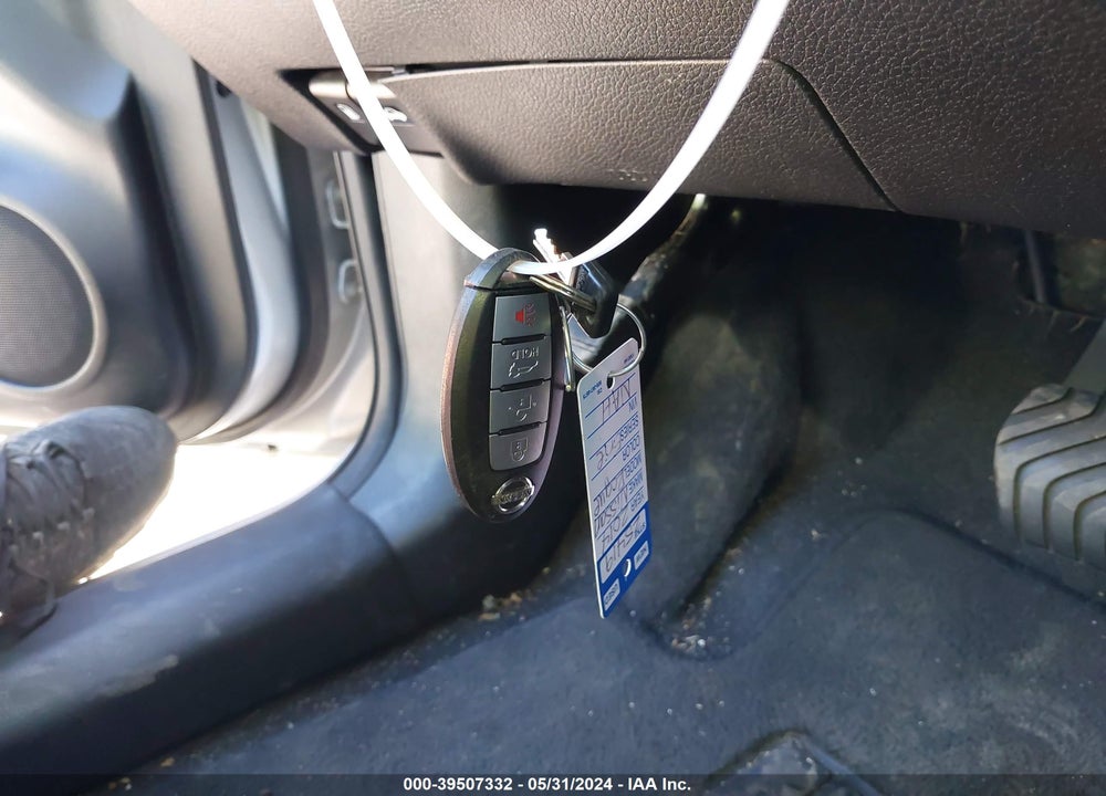 2014 NISSAN ROGUE SL VIN: 5N1AT2MV1EC750103