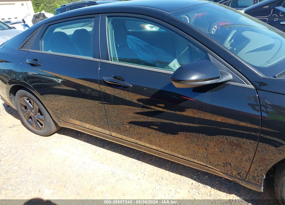 2022 HYUNDAI ELANTRA SEL VIN: 5NPLS4AG8NH085724