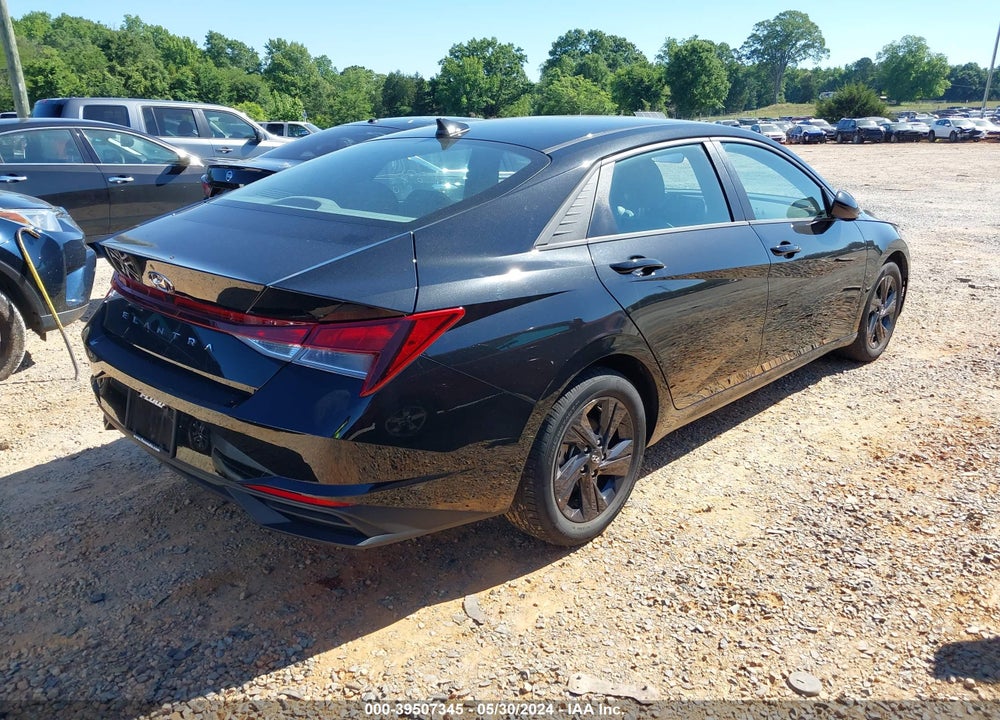 2022 HYUNDAI ELANTRA SEL VIN: 5NPLS4AG8NH085724