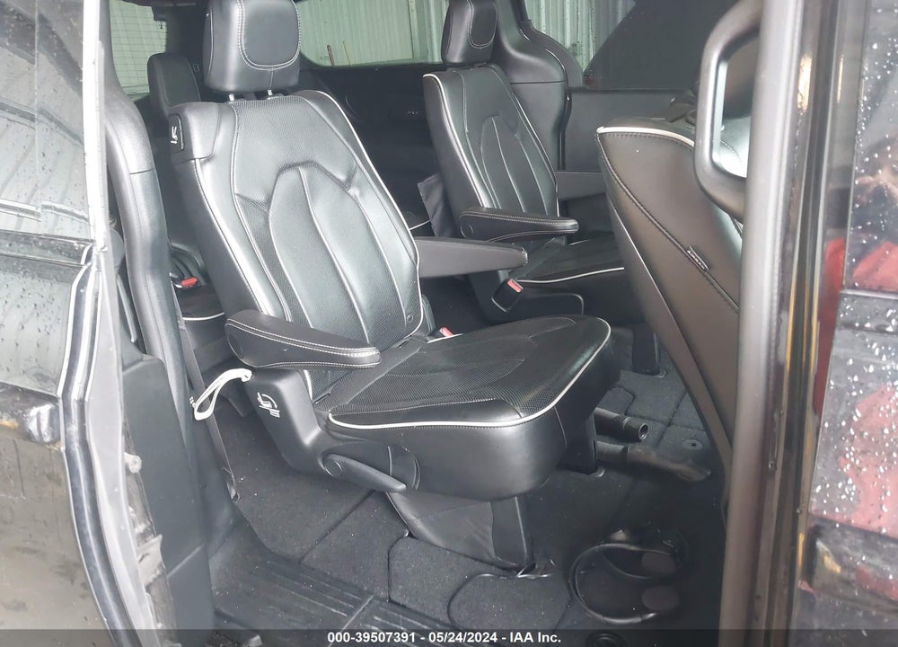 2018 CHRYSLER PACIFICA LIMITED VIN: 2C4RC1GGXJR157100