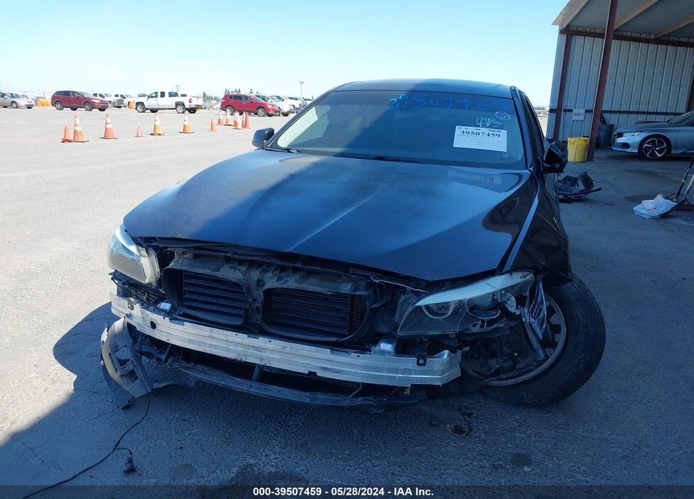 2011 BMW 528I VIN: WBAFR1C58BC744814