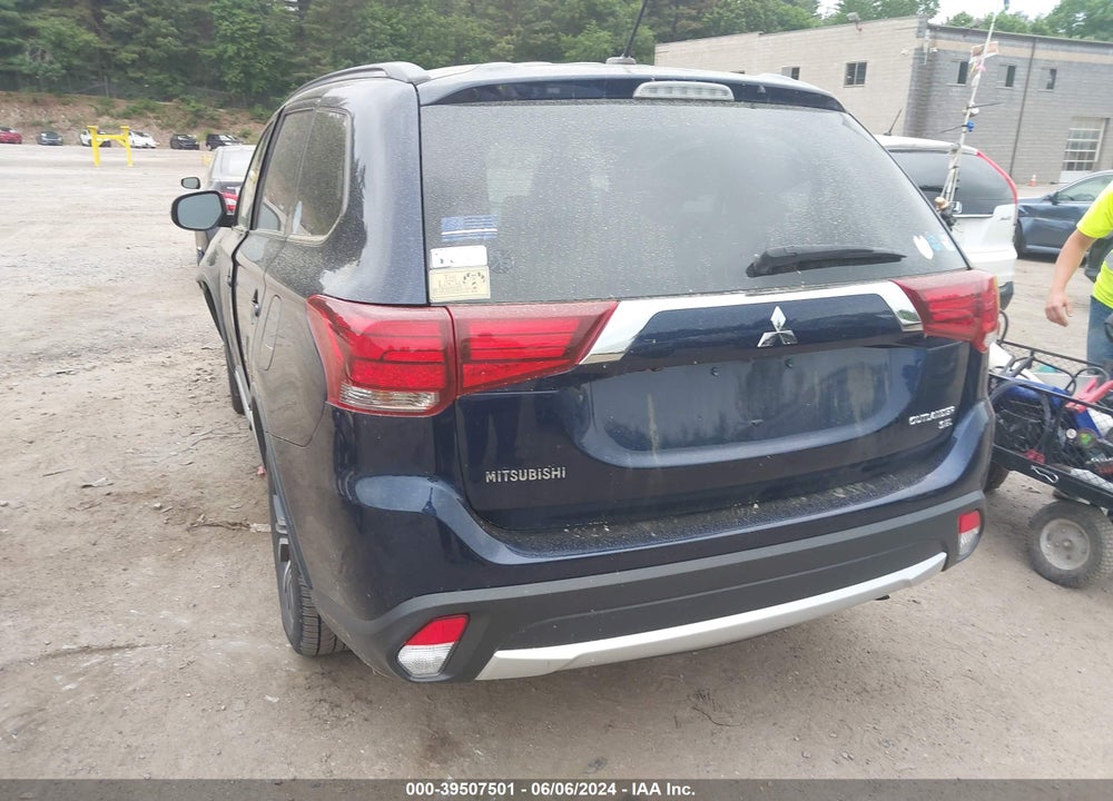 2016 MITSUBISHI OUTLANDER ES/SE/SEL VIN: JA4AZ3A31GZ017524