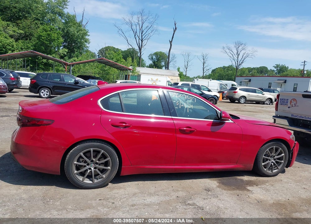 2018 ALFA ROMEO GIULIA RWD VIN: ZARFAEBN8J7566290