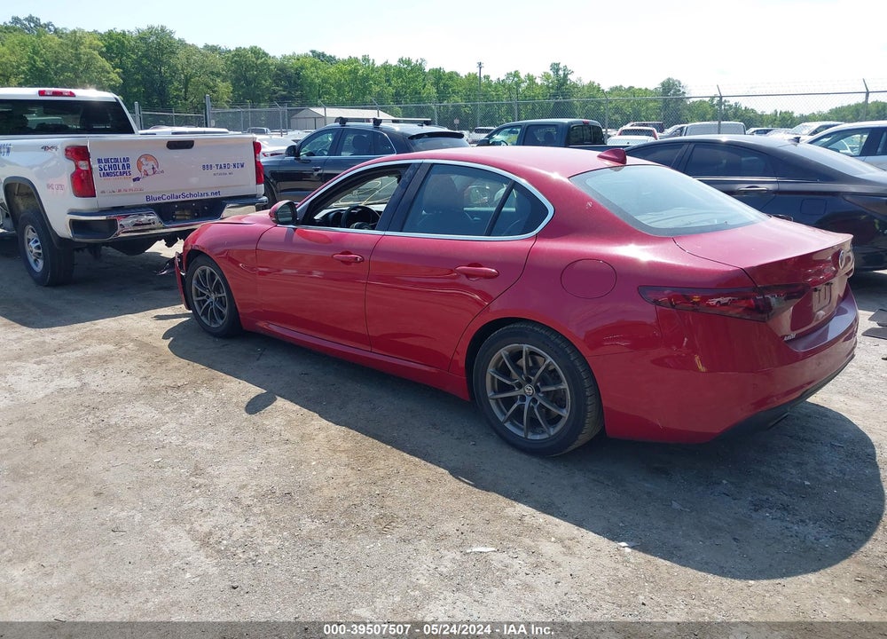 2018 ALFA ROMEO GIULIA RWD VIN: ZARFAEBN8J7566290