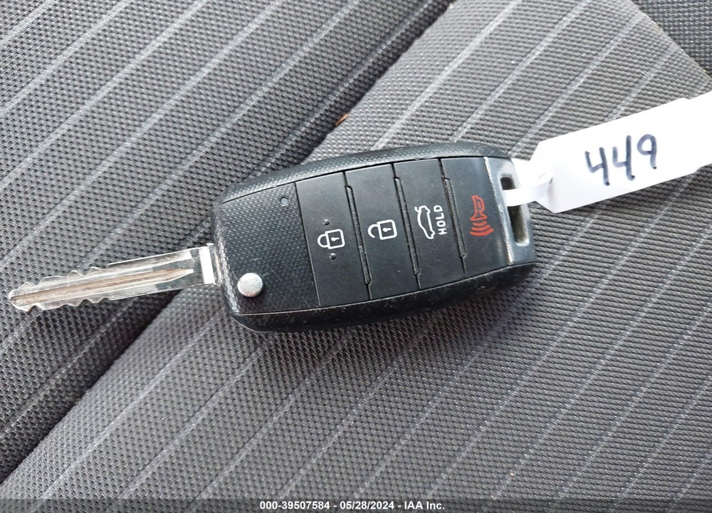 2018 KIA FORTE LX VIN: 3KPFL4A71JE247458
