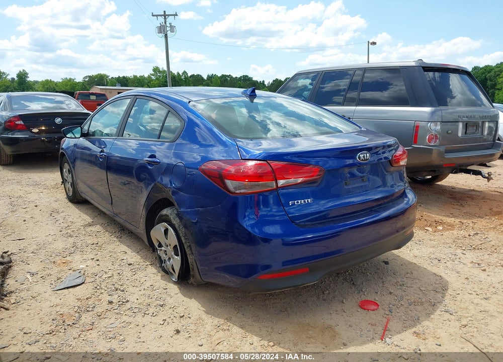 2018 KIA FORTE LX VIN: 3KPFL4A71JE247458