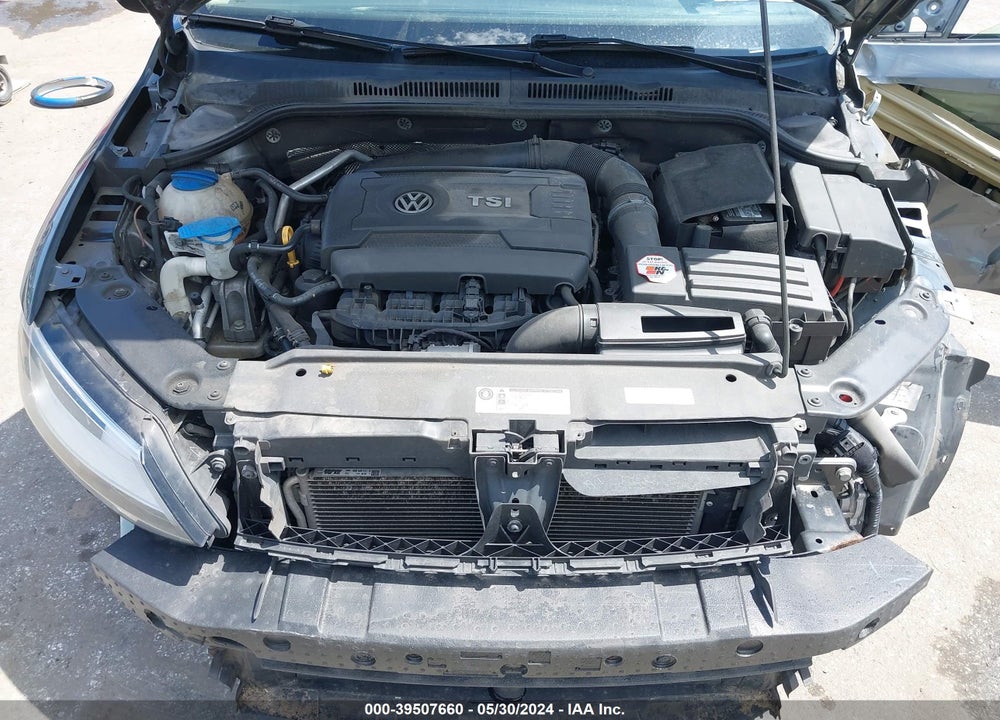 2015 VOLKSWAGEN JETTA 1.8T SE VIN: 3VWD17AJXFM300341
