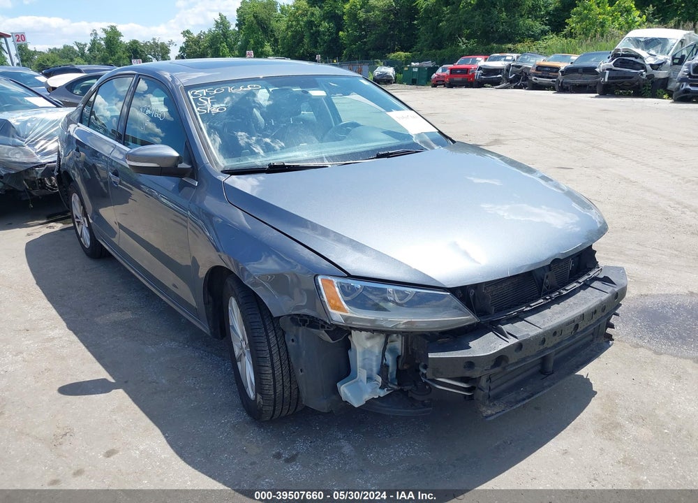 2015 VOLKSWAGEN JETTA 1.8T SE VIN: 3VWD17AJXFM300341