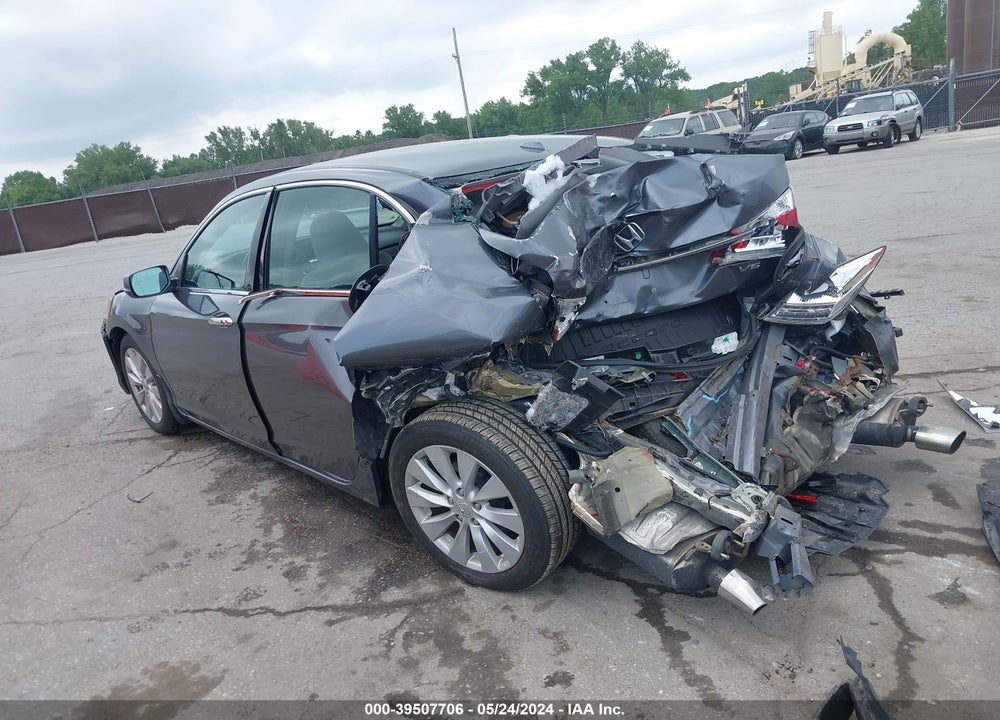 2013 HONDA ACCORD EX-L V-6 VIN: 1HGCR3F87DA031216