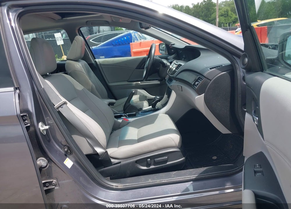 2013 HONDA ACCORD EX-L V-6 VIN: 1HGCR3F87DA031216