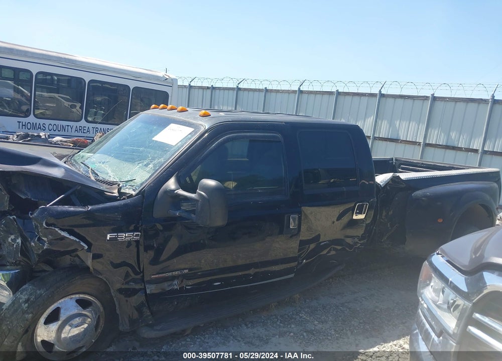 1999 FORD F-350 LARIAT/XL/XLT VIN: 1FTWW32F3XEE79555