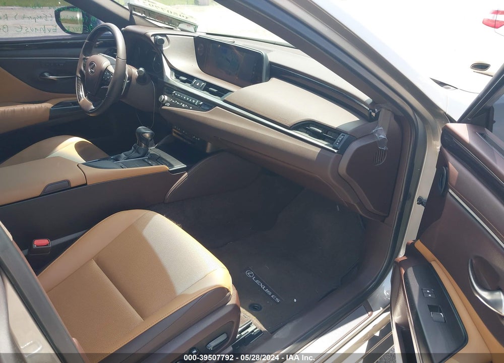 2021 LEXUS ES 250 VIN: 58AD11D17MU006016