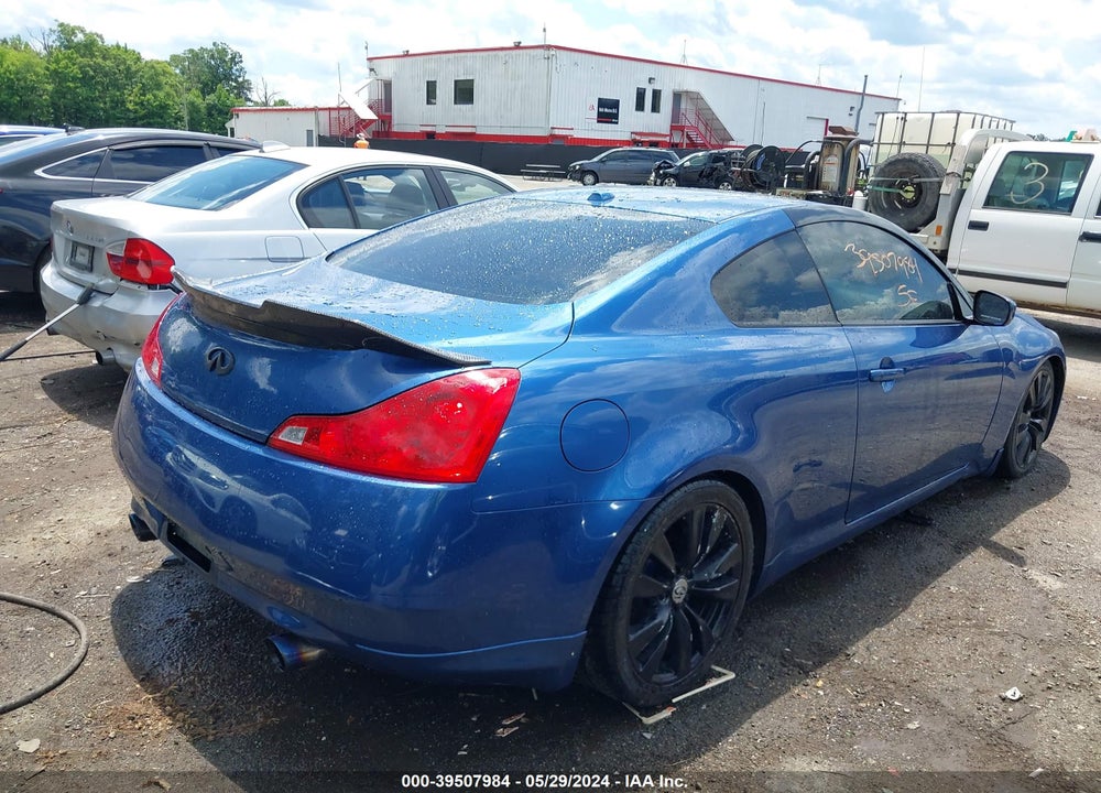 2009 INFINITI G37X VIN: JNKCV64F79M652313