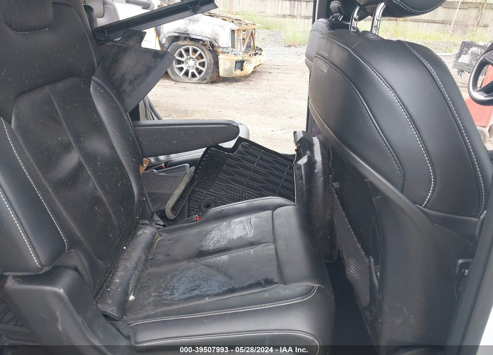2023 JEEP GRAND CHEROKEE L VIN: 1C4RJKBG6P8732025
