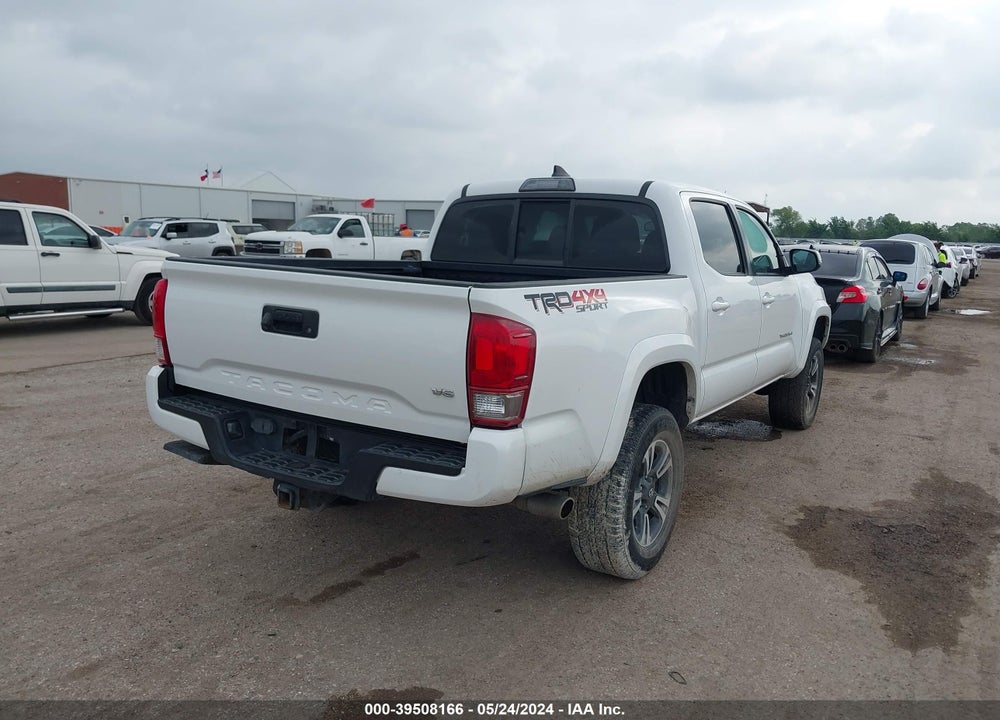 2016 TOYOTA TACOMA VIN: 3TMCZ5ANXGM034111