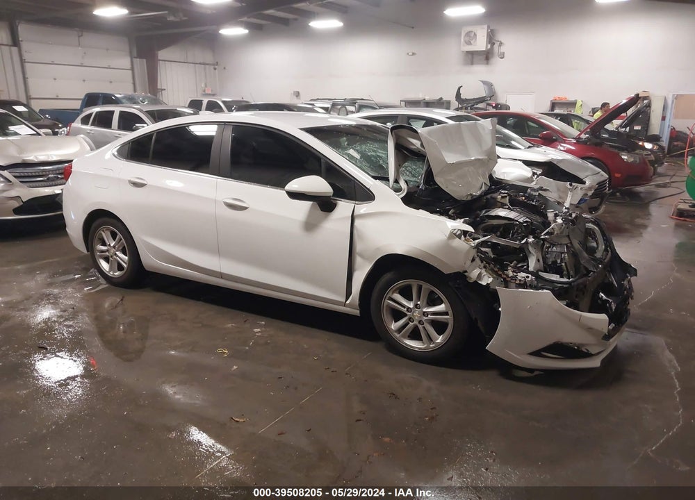 2018 CHEVROLET CRUZE LT AUTO VIN: 1G1BE5SM6J7143530