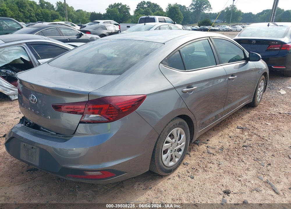 2020 HYUNDAI ELANTRA SE VIN: 5NPD74LF8LH538117