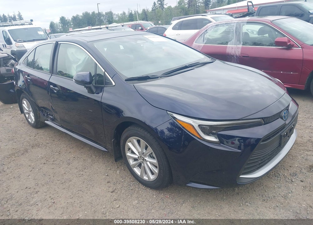 2024 TOYOTA COROLLA HYBRID XLE VIN: JTDBCMFEXRJ029099