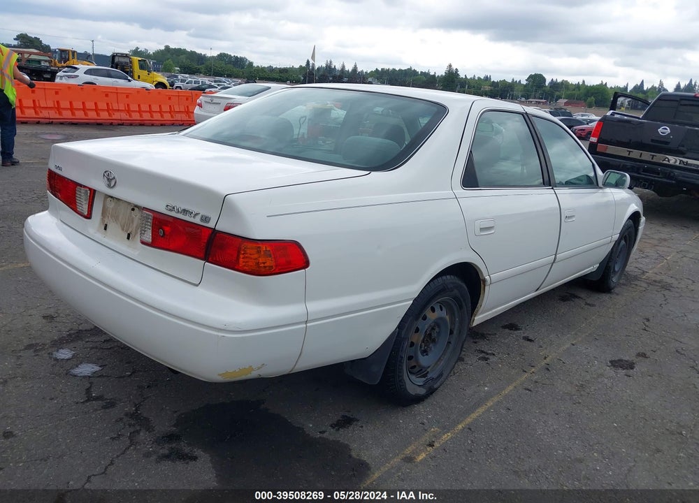 2001 TOYOTA CAMRY LE VIN: JT2BG22K210565634