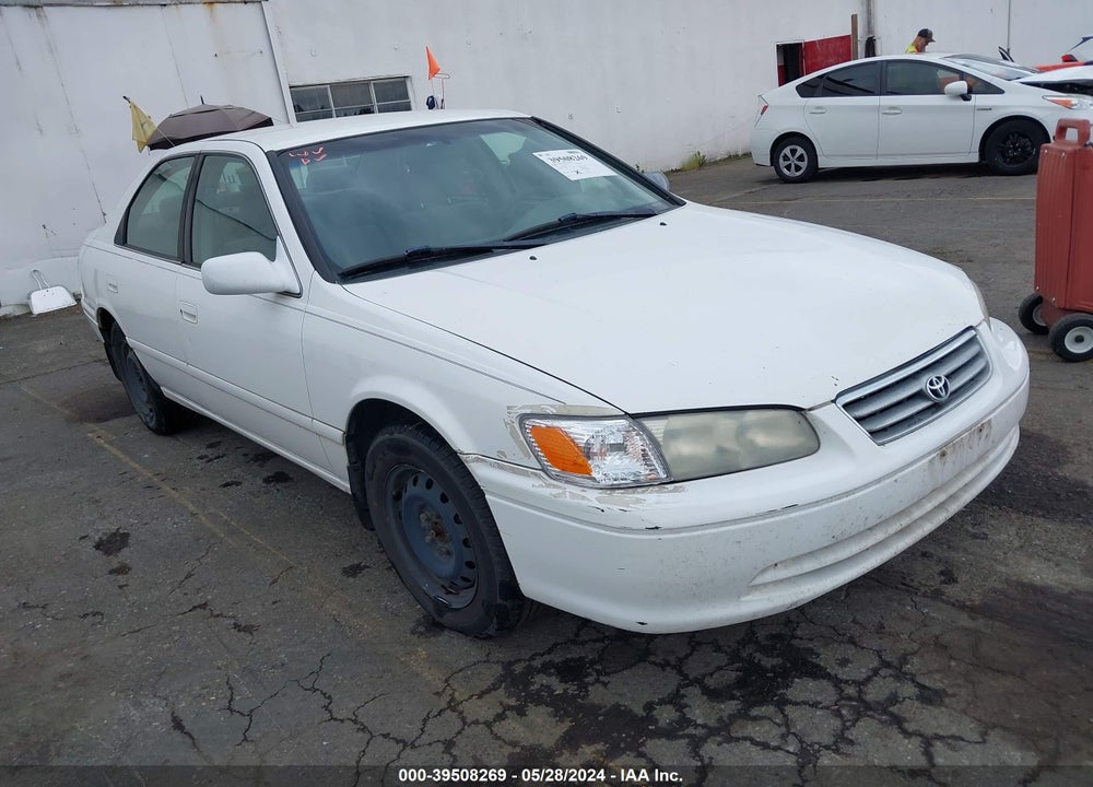 2001 TOYOTA CAMRY LE VIN: JT2BG22K210565634