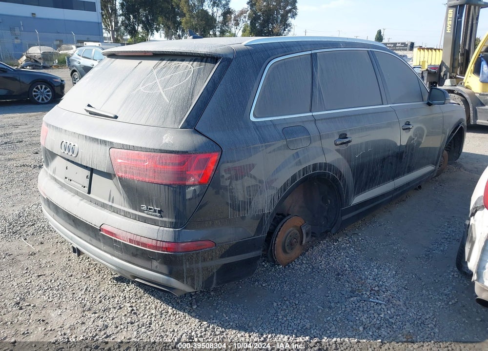 2017 AUDI Q7 3.0T PREMIUM VIN: WA1LAAF74HD048510